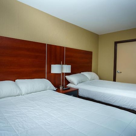 Sky Hotel Flushing/Laguardia Airport Nueva York Exterior foto